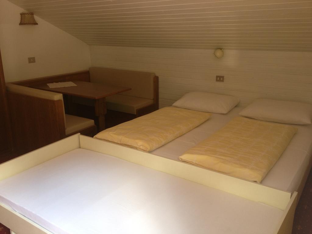 Appartment Roeck Campo Tures Quarto foto